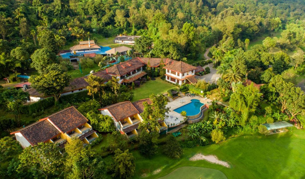 Amritara Ambatty Greens Resort Viradzspet Kültér fotó