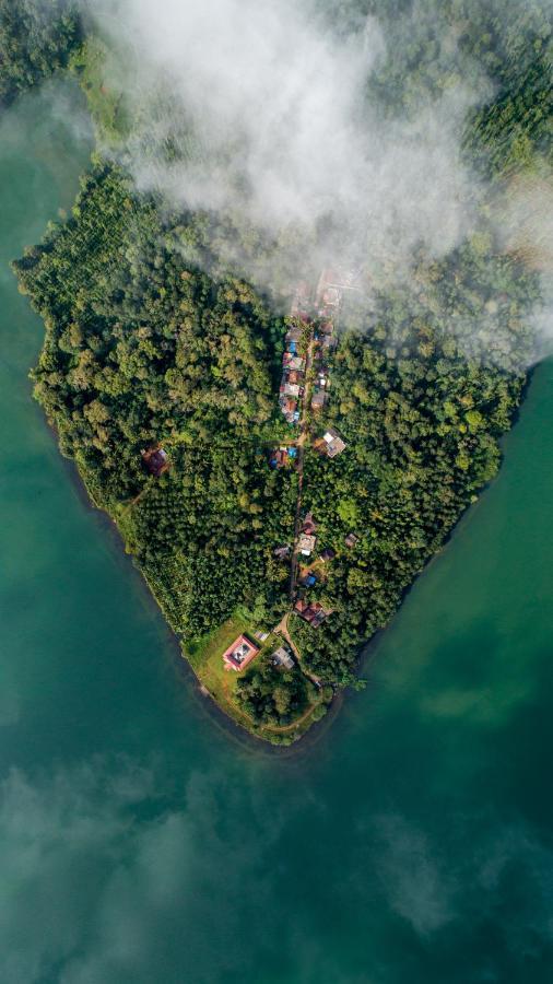 Amritara Ambatty Greens Resort Viradzspet Kültér fotó