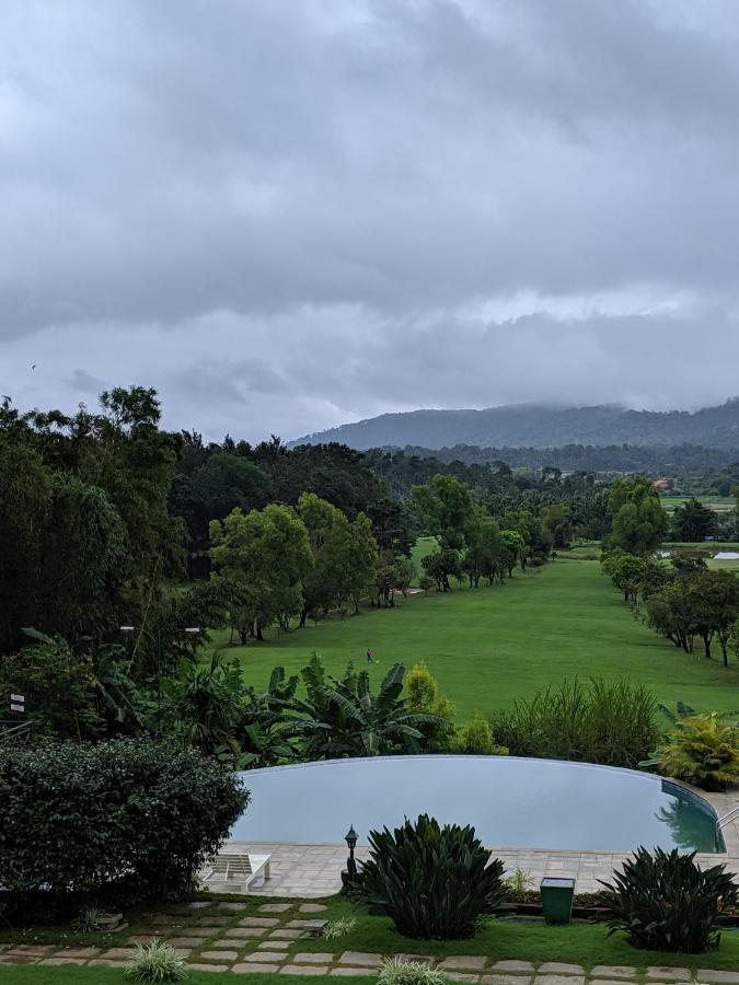 Amritara Ambatty Greens Resort Viradzspet Kültér fotó