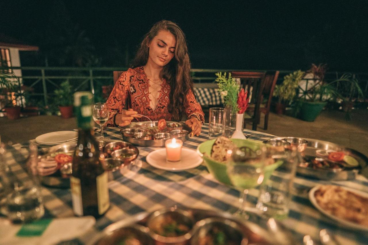 Amritara Ambatty Greens Resort Viradzspet Kültér fotó